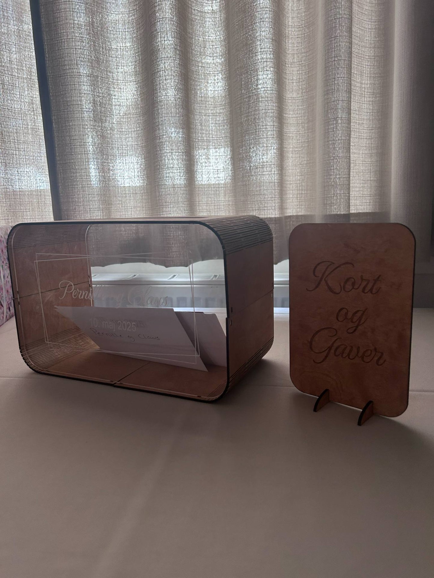 Akryl kort boks - teak