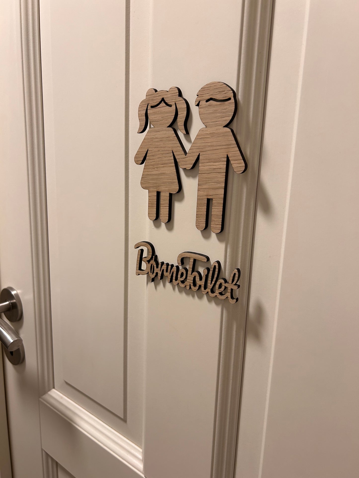 Børn toiletskilt i træ
